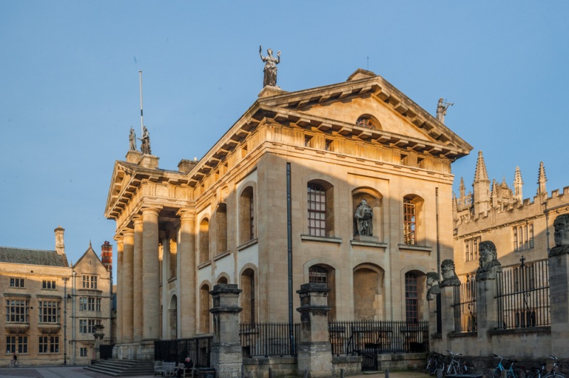 Builders in Oxford